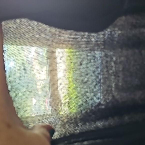 Maurices Black Solid Cut Out Mock Neck Long Sleeve Top NWT - Picture 7 of 10